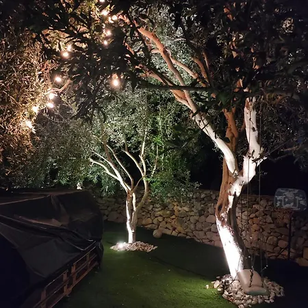 Villa Stunning Luxury With Private Pool & Bbq